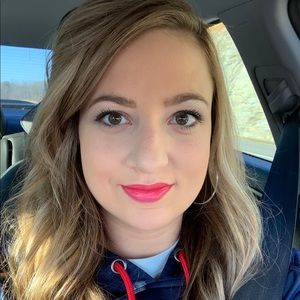 Meet your Posher, Mckenzie